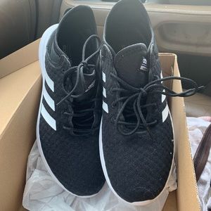 New Adidas sneakers 9.5